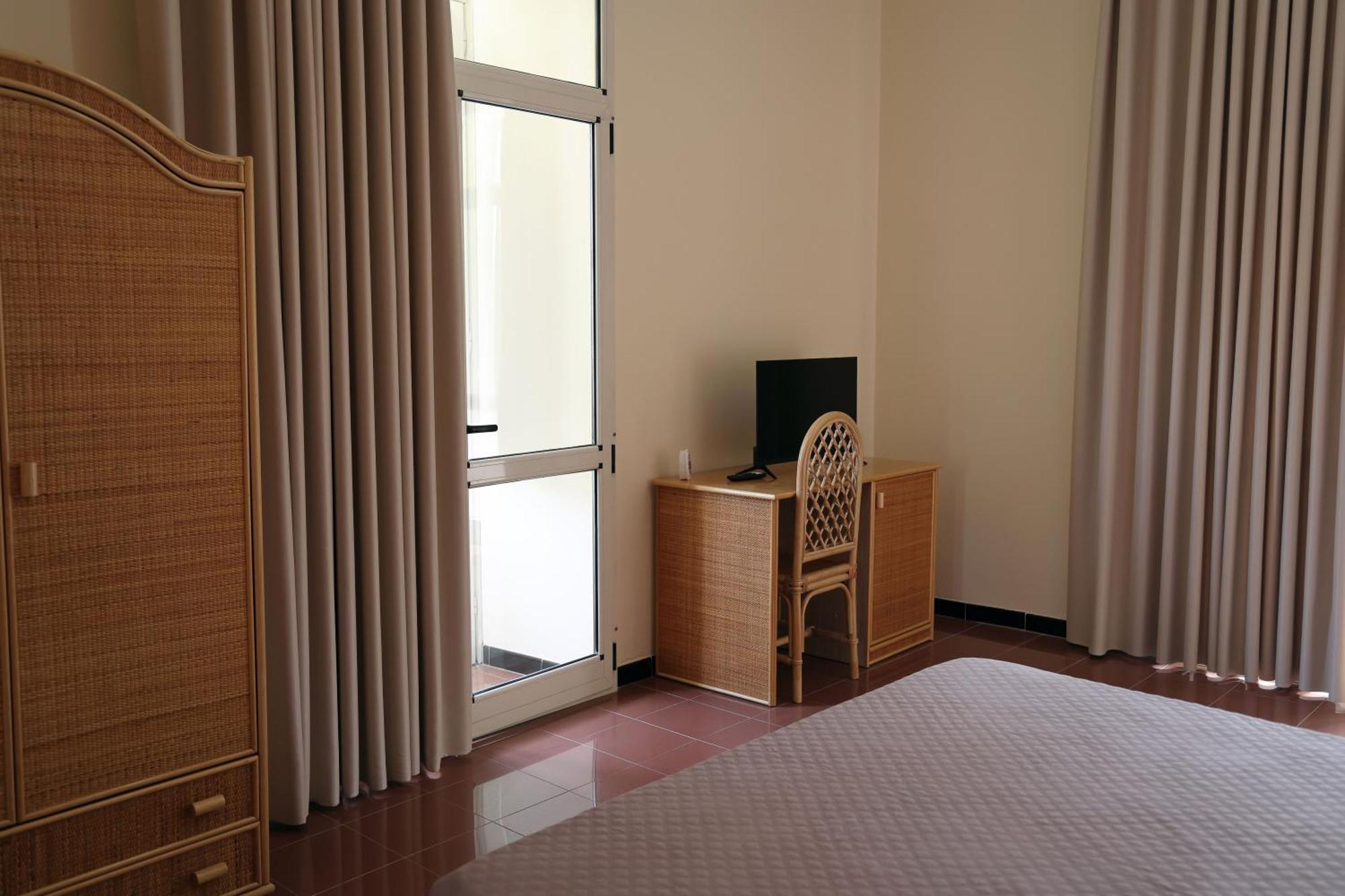 Hotel Della Piazza ピッツォ エクステリア 写真